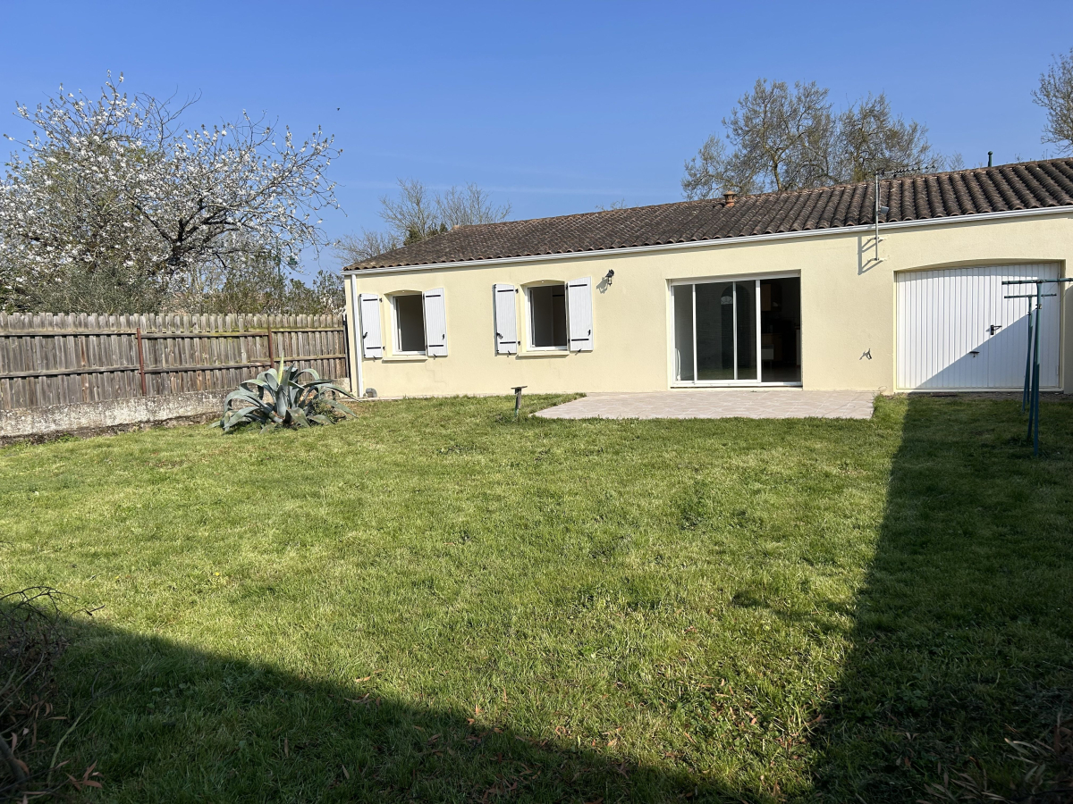 Vente Maison  4 pi�ces - 81m� 17540 Saint-sauveur-d'aunis