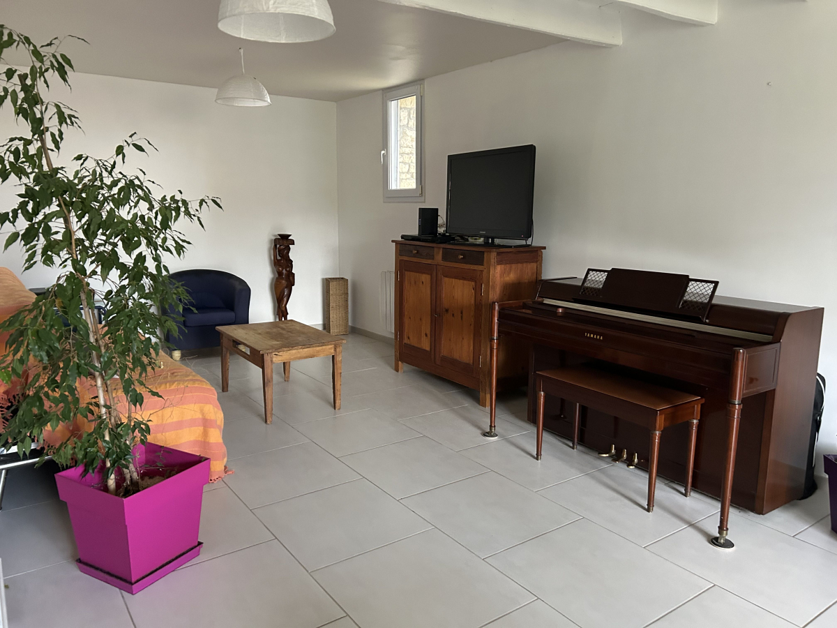 Vente Maison  5 pi�ces - 140m� 85240 Saint-hilaire-des-loges