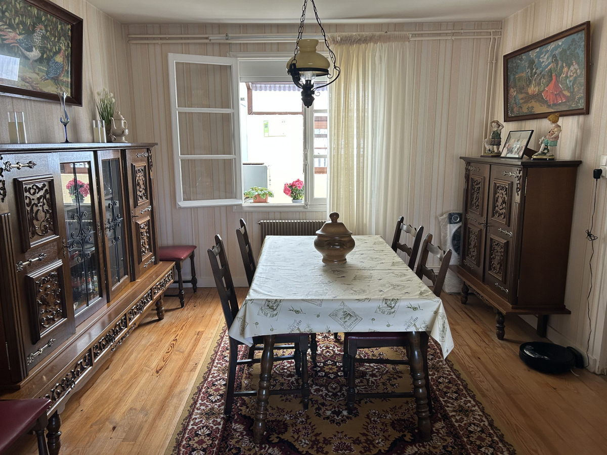 Vente Maison  3 pi�ces - 80m� 17170 Courcon