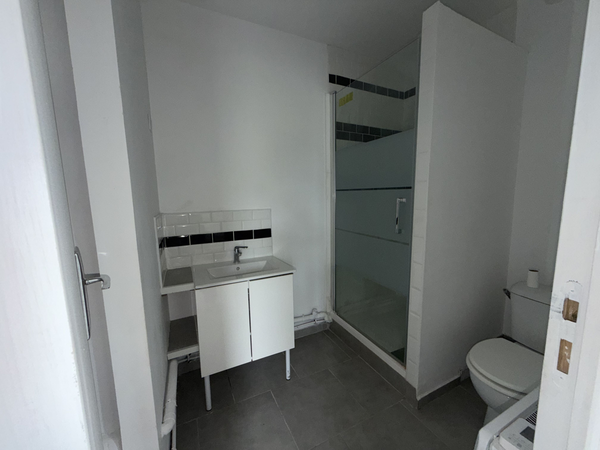 Location Appartement  4 pi�ces - 130m� 95120 Ermont