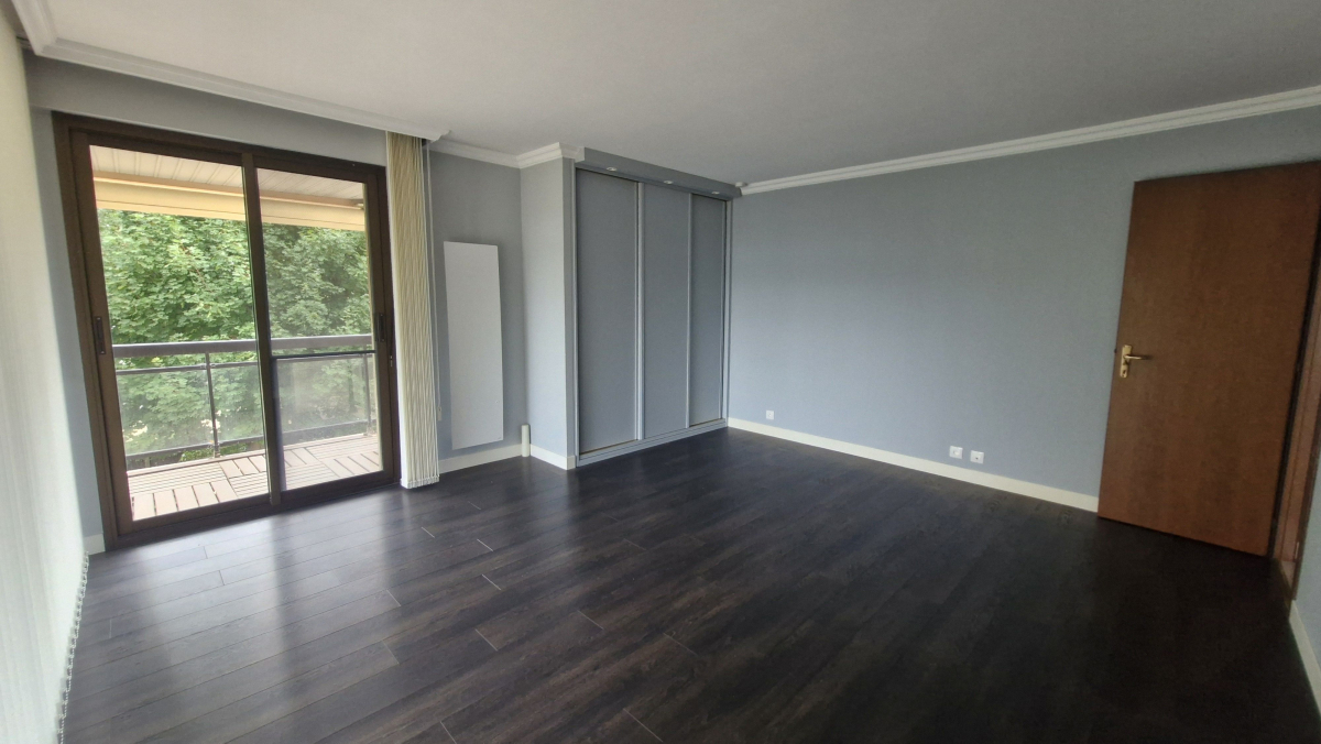 Location Appartement  3 pi�ces - 118m� 95210 Saint-gratien