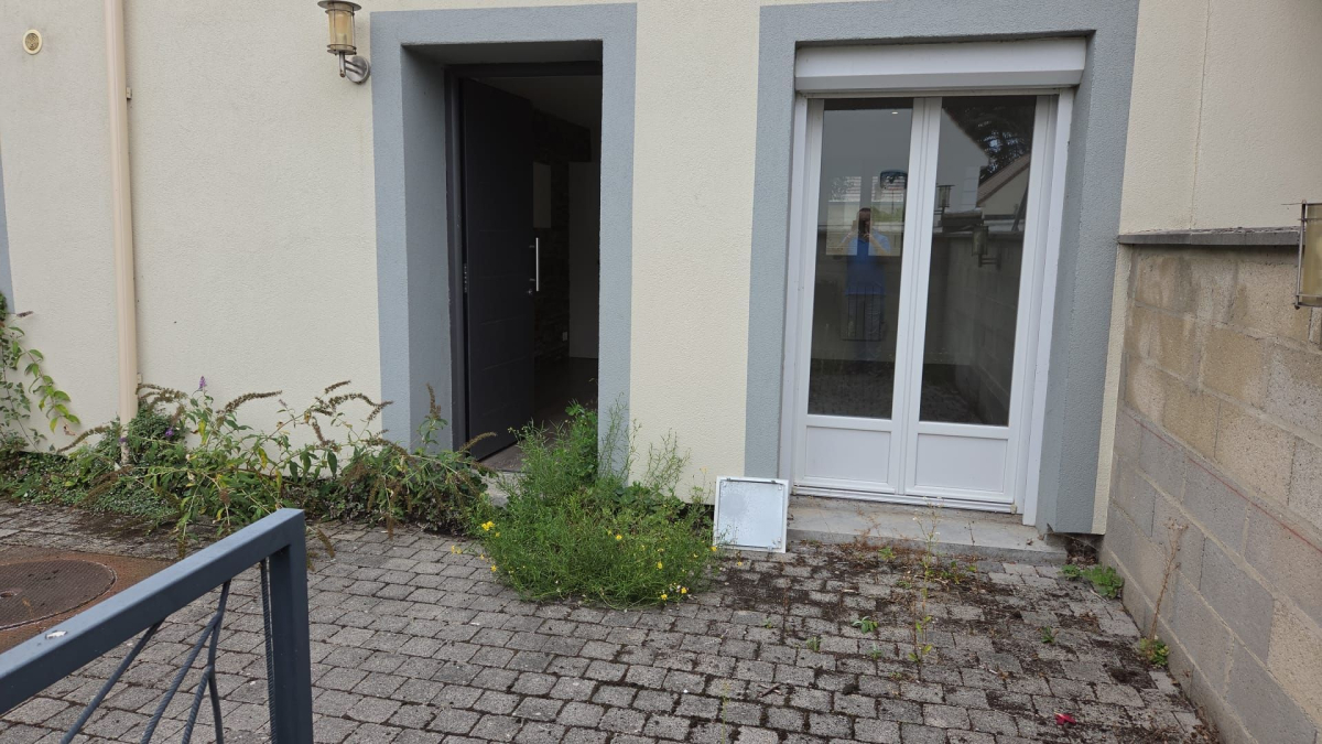 Location Appartement  1 pi�ce (studio) - 27m� 95560 Maffliers