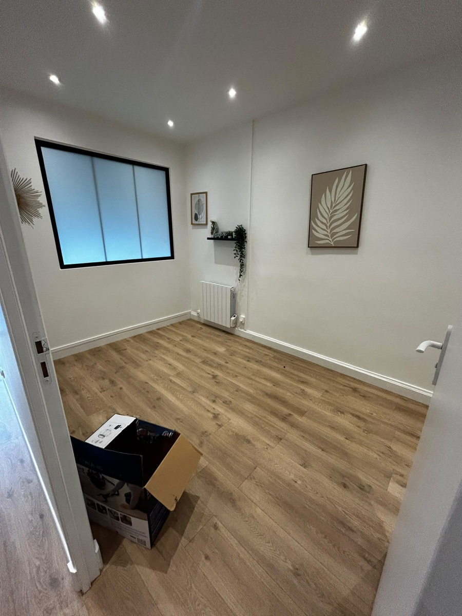 Vente Boutique  3 pièces - 49m² 75012 Paris