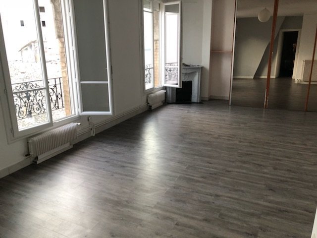 Location Appartement  2 pices - 55m 75015 Paris