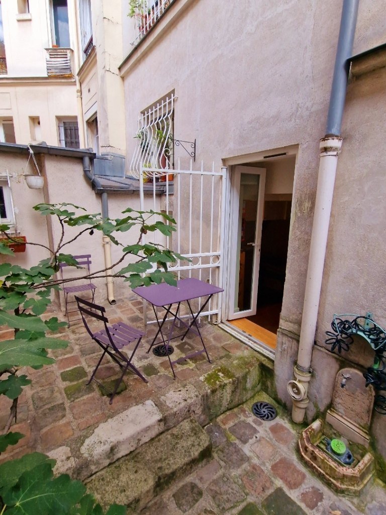 Vente Appartement  4 pices - 85m 75018 Paris