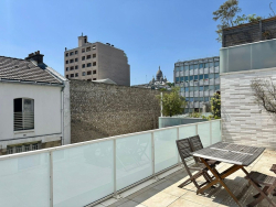 Location appartement meublParis 75018