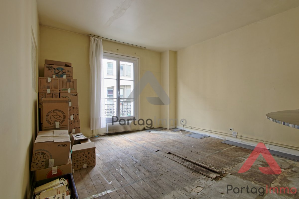 Vente Appartement  3 pièces - 50m² 75018 Paris