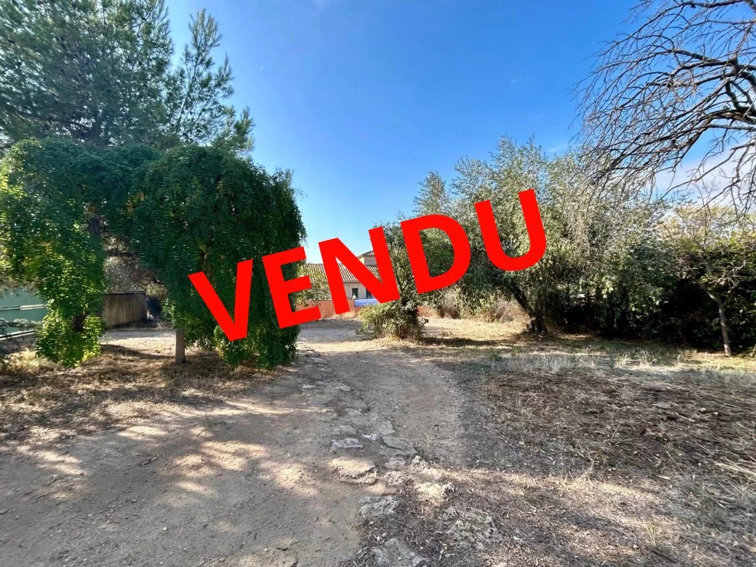 Terrain 2 pièces 44 m² · à Quarante · 44,2 m² · 81 000 €