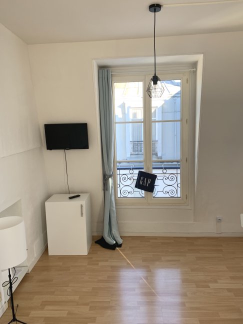 Location Appartement meubl 1 pice (studio) - 20m 75004 Paris