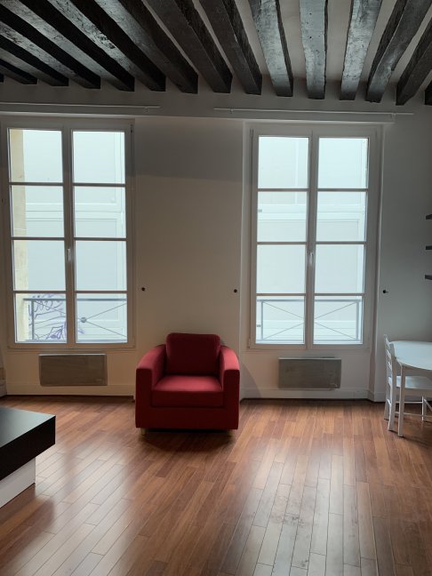 Location Appartement  1 pice (studio) - 32m 75004 Paris
