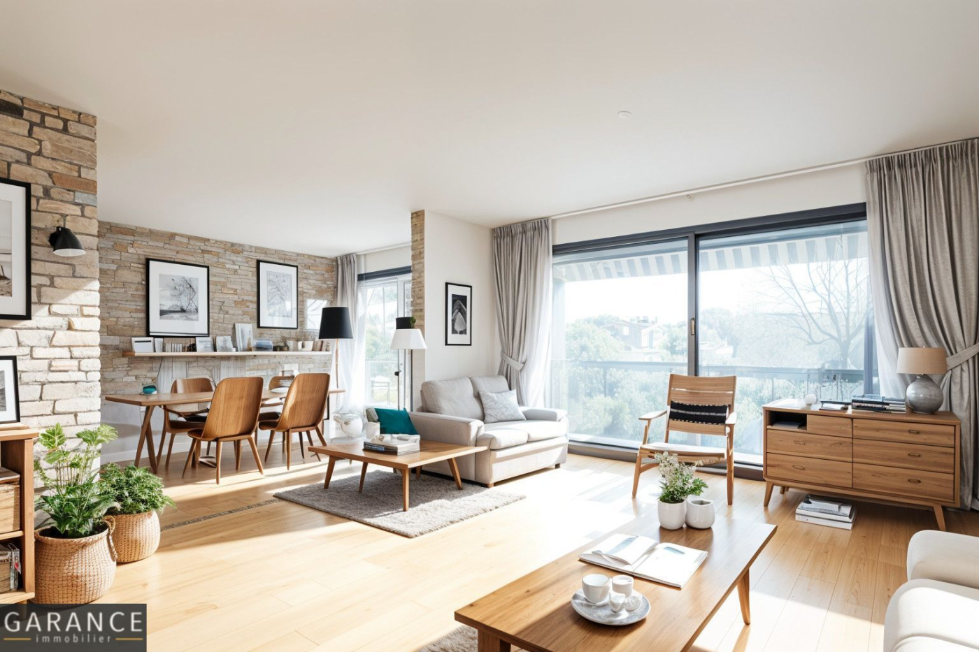 Agence immobilière de 