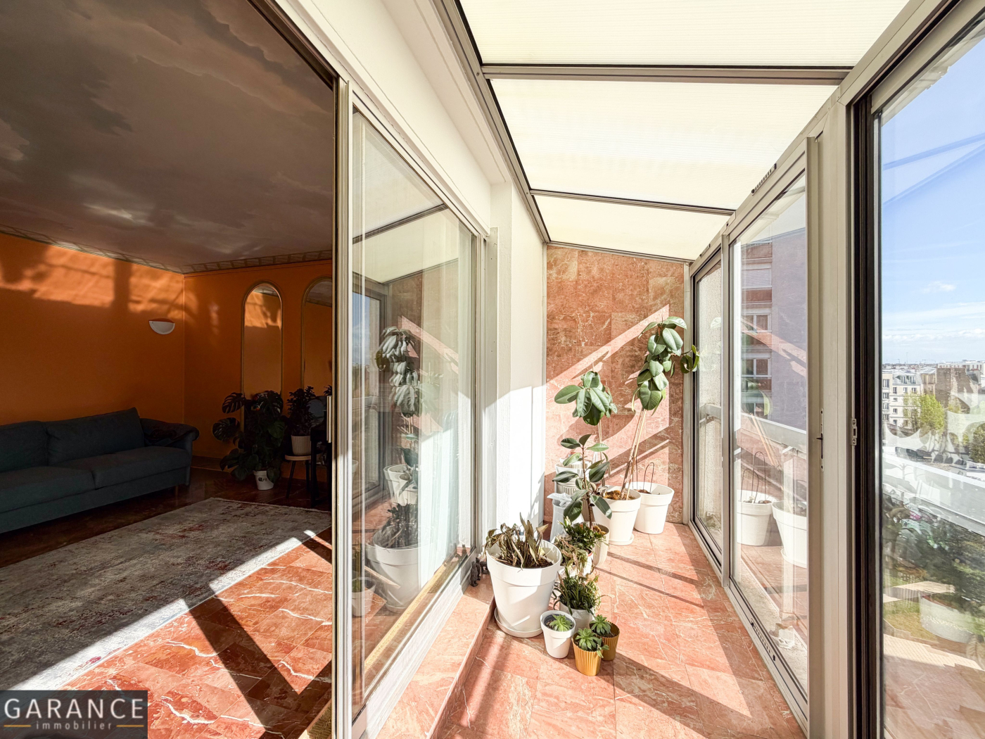 Agence immobilière de 