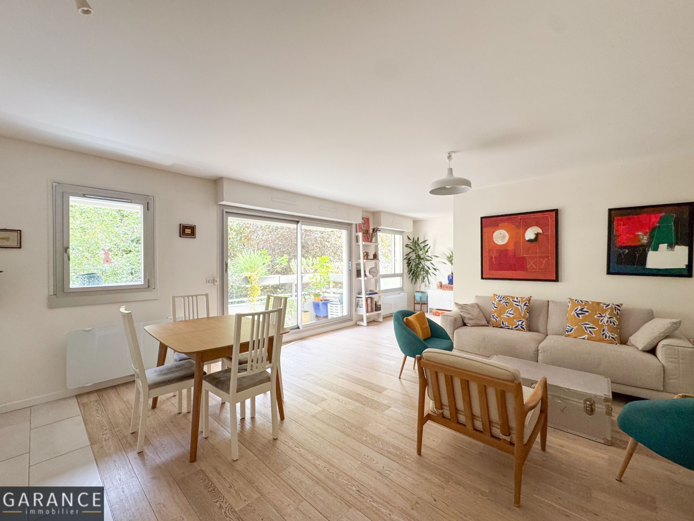 Agence immobilière de 