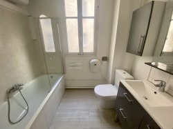 Location appartement Paris 75012