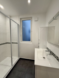 Location appartement meubl�Paris 75012