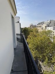 Location appartement Paris 75019