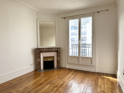 Location appartement Paris 75019