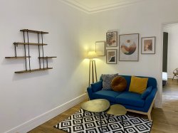 Location appartement meubléParis 75012