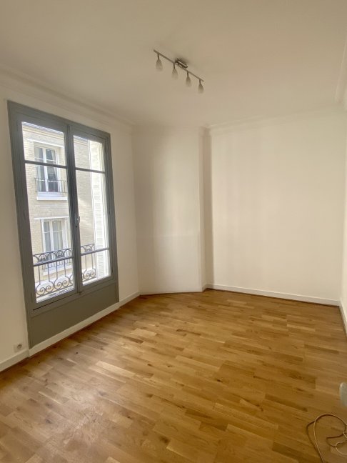 Location Appartement  2 pices - 35m 75012 Paris