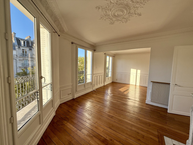 Location Appartement  4 pi�ces - 80.51m� 75019 Paris