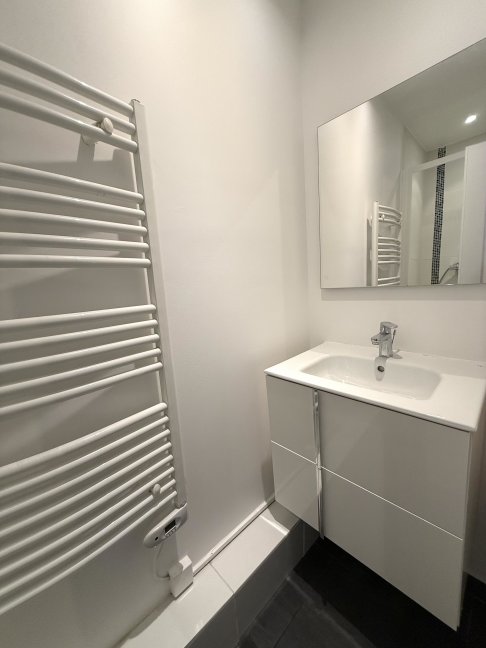 Vente Appartement meubl 2 pices - 32.84m 75012 Paris