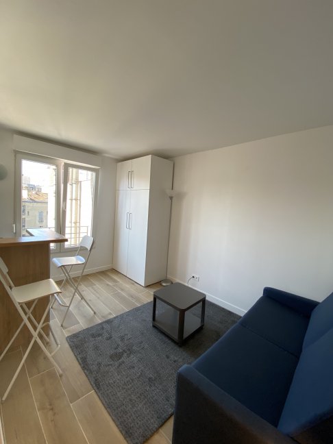 Location Appartement  1 pi�ce (studio) - 18.12m� 75012 Paris