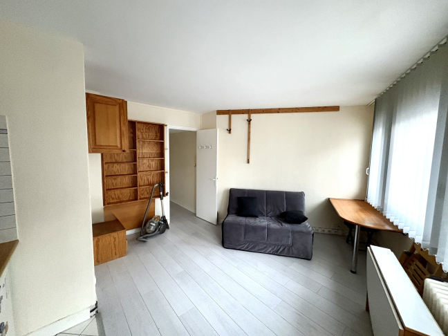 Location Appartement meublé 1 pièce (studio) - 23m² 75015 Paris