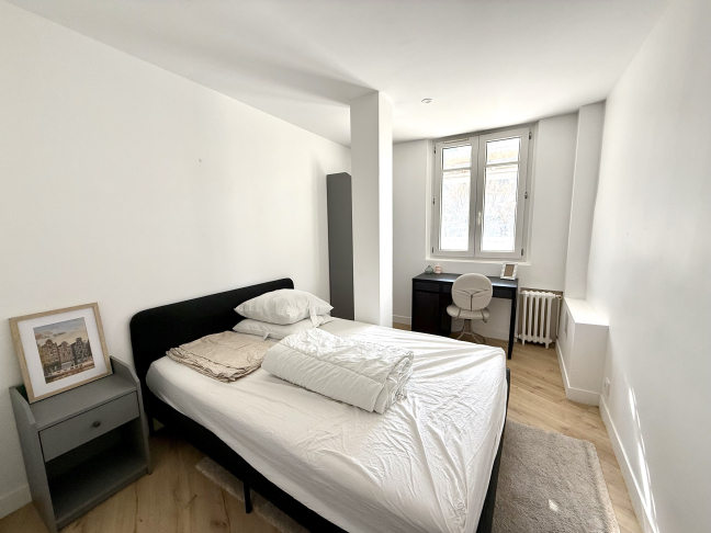 Location Appartement meubl� 5 pi�ces - 78.04m� 94250 Gentilly