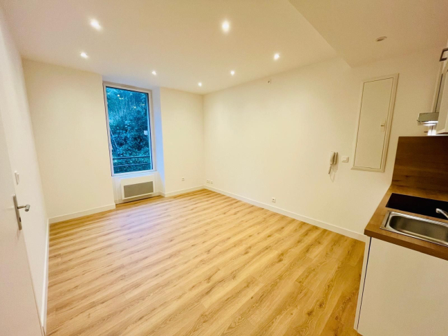 Location Appartement 3 pièces - 42m² 29000 Quimper