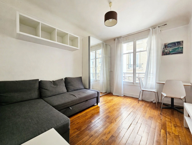 Location Appartement meublé - 22m² 75015 Paris