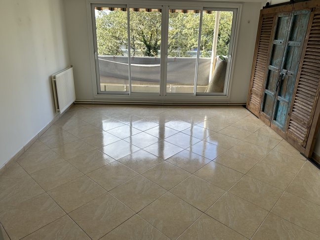 Location Appartement  4 pi�ces - 81.47m� 33600 Pessac
