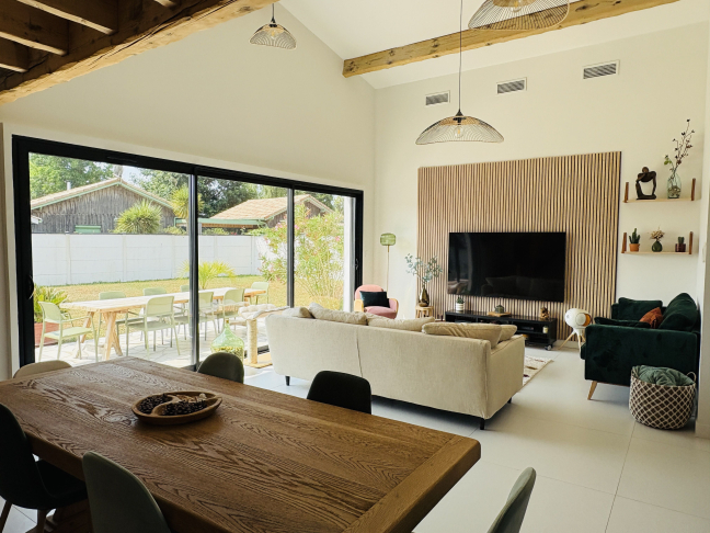 Vente Maison  5 pices - 141m 33740 Ares