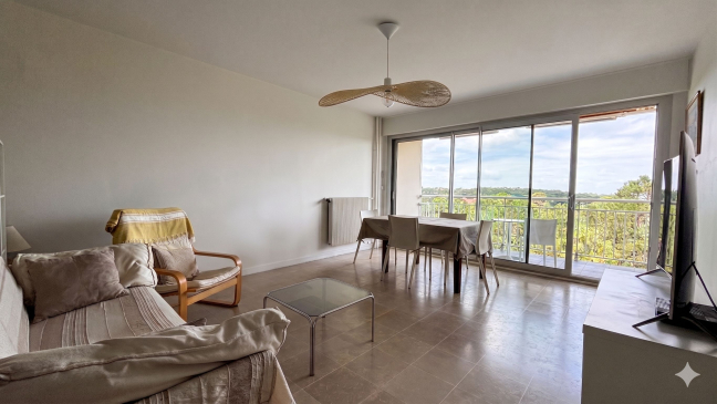 Location Appartement meubl� 3 pi�ces - 75m� 33120 Arcachon