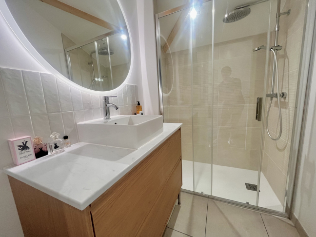 Vente Appartement  3 pi�ces - 64m� 33120 Arcachon