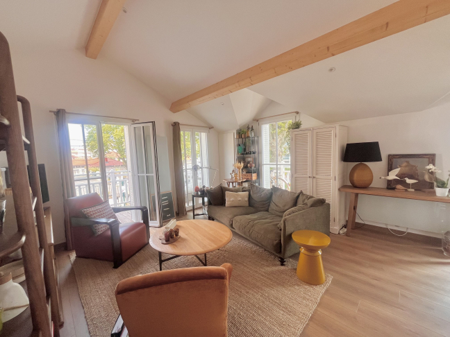 Vente Appartement  3 pi�ces - 64m� 33120 Arcachon