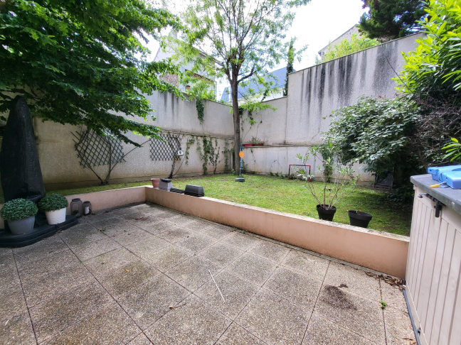 Location Appartement  4 pices - 100m 92600 Asnieres Sur Seine