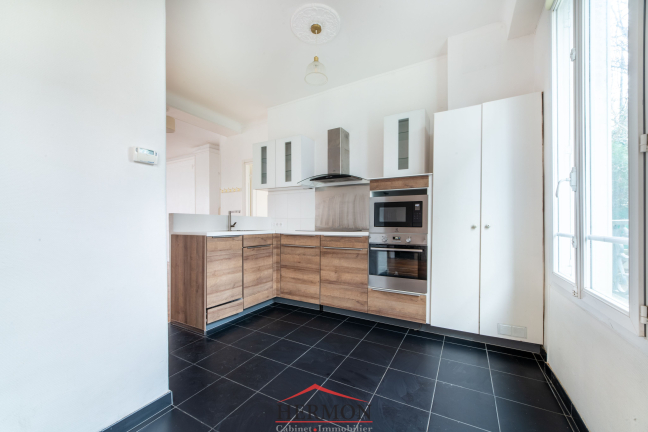 Vente Appartement  5 pi�ces - 117.92m� 92700 Colombes