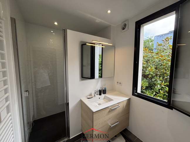 Vente Maison  5 pices - 137m 92600 Asnieres-sur-seine