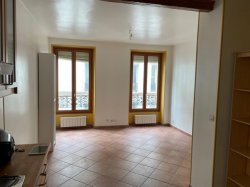 Location appartement Paris 75011