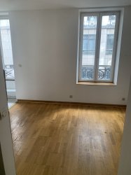 Location appartement Paris 75008