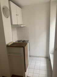 Location appartement Paris 75008