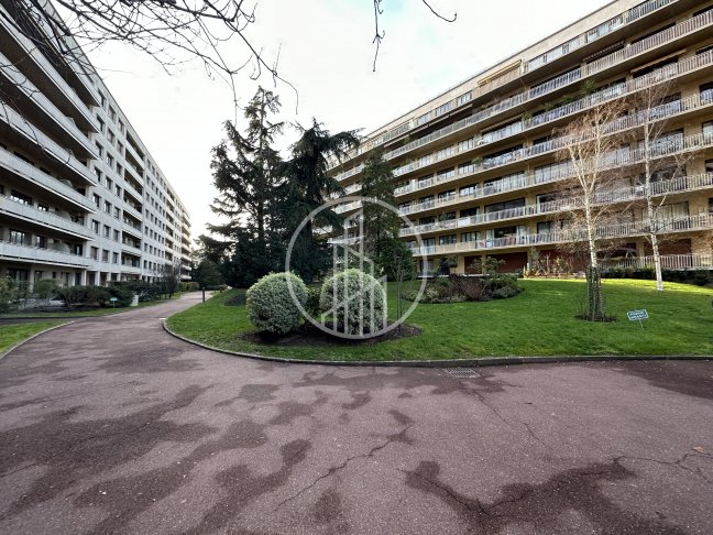 Location Appartement  5 pices - 126m 92210 Saint-cloud