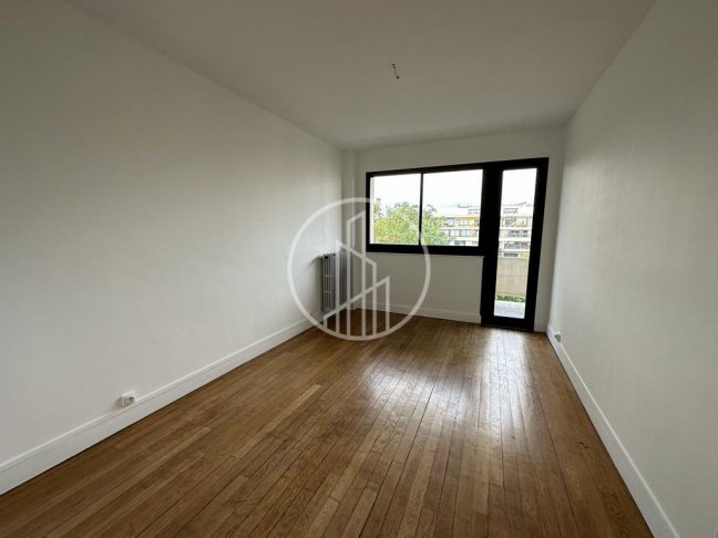 Location Appartement  5 pices - 126m 92210 Saint-cloud