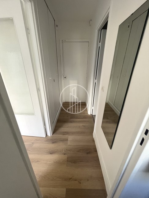 Location Appartement  1 pice (studio) - 26m 75011 Paris