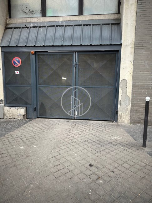 Location Parking 75018 Paris