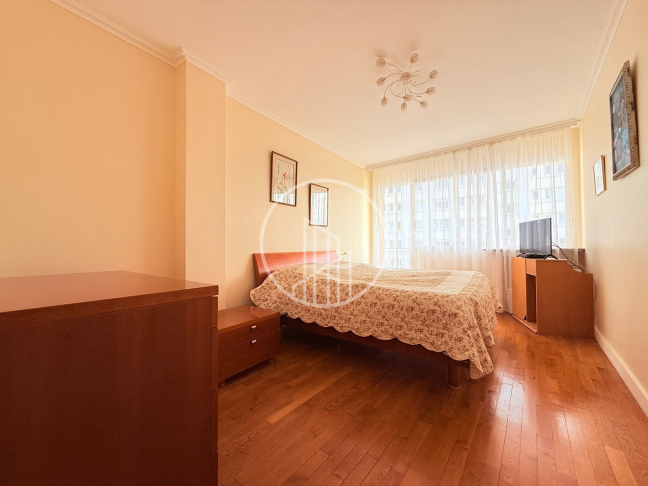 Vente Appartement  4 pi�ces - 116m� 92210 Saint-cloud