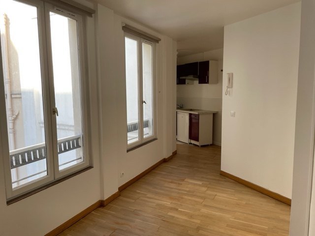 Location Appartement  2 pices - 30m 75008 Paris