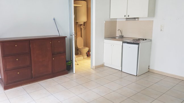 Location Appartement  1 pice (studio) - 23m  