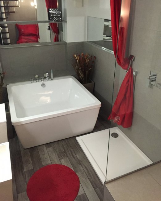 Location Appartement meubl 2 pices - 60m 75018 Paris