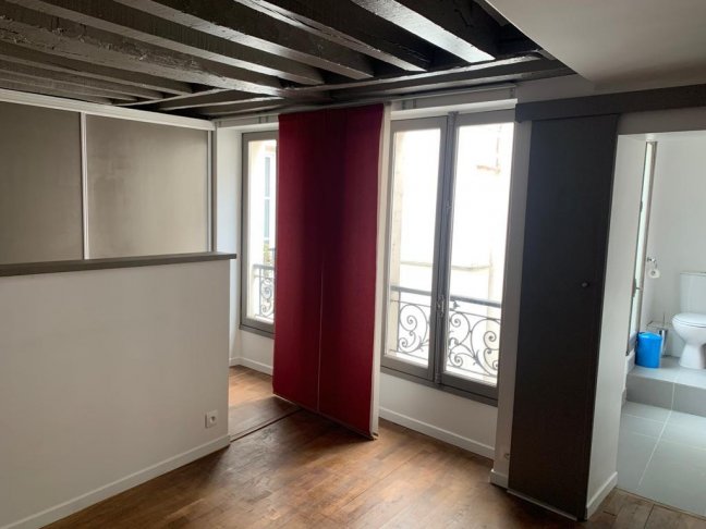 Location Appartement  - 30m 75004 Paris